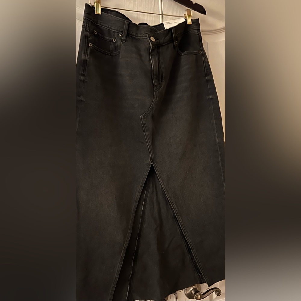 American Eagle Black Denim Skirt